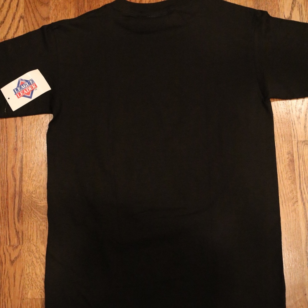 Vintage 1996 Cleveland Indians-Tasmanian T 🔥💨 - Picture 7 of 7